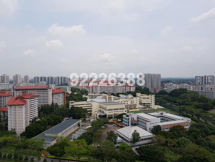 Toh Guan Road thumbnail photo